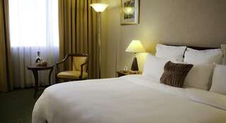Гостиница Ренессанс Самара Отель Самара Двухместный номер Делюкс с 1 кроватью или 2 отдельными кроватями-1